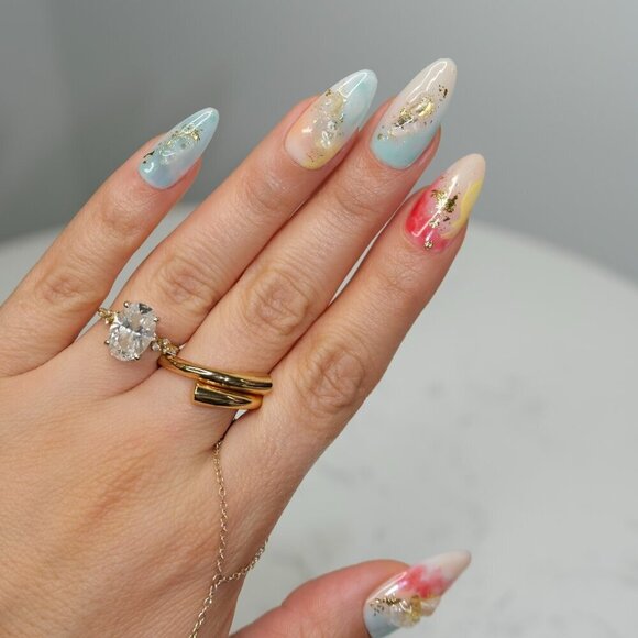 tipsy Handmade Press On Nails | Almond Medium | Abstract Art | Golden Hour Glow - Picture 6 of 14